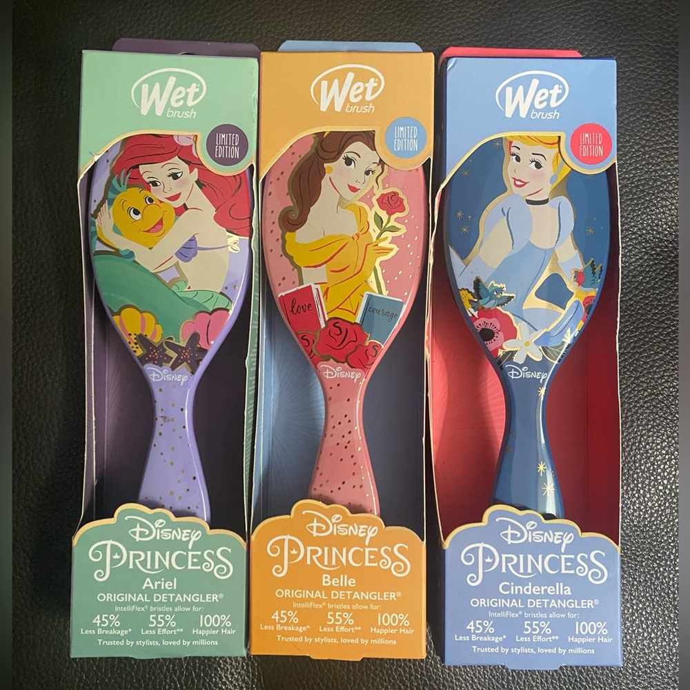 Limited Edition Princess 👑 WET hairbrushes